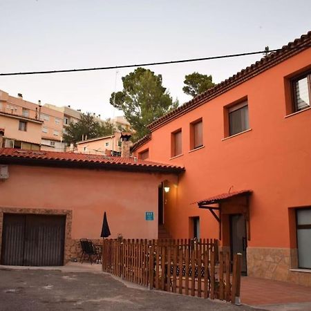 El Vinilo. Aparcamiento Exterior Gratuito Apartman Teruel Kültér fotó