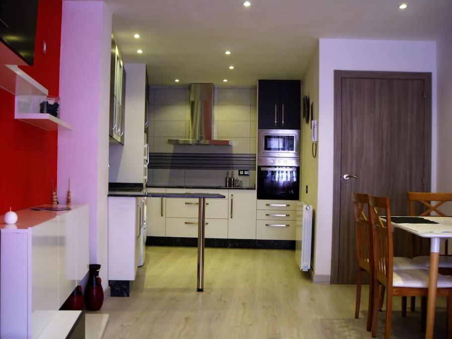 El Vinilo. Aparcamiento Exterior Gratuito Apartman Teruel Kültér fotó