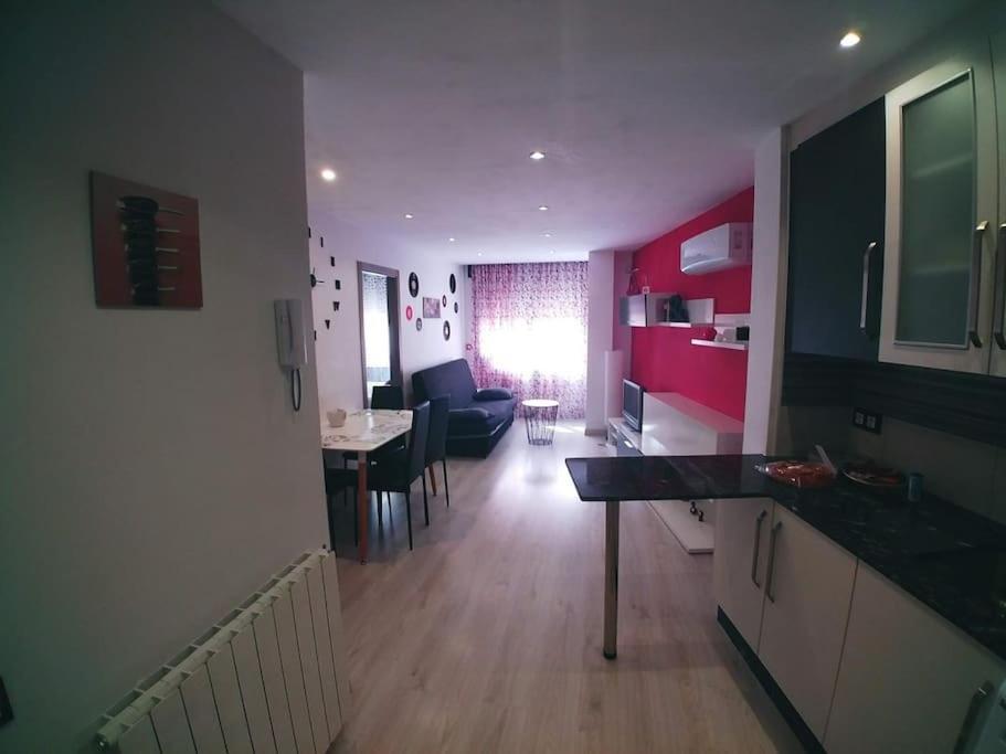 El Vinilo. Aparcamiento Exterior Gratuito Apartman Teruel Kültér fotó