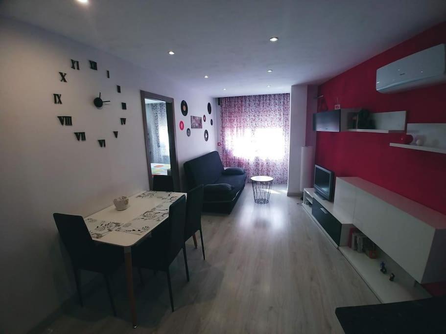 El Vinilo. Aparcamiento Exterior Gratuito Apartman Teruel Kültér fotó